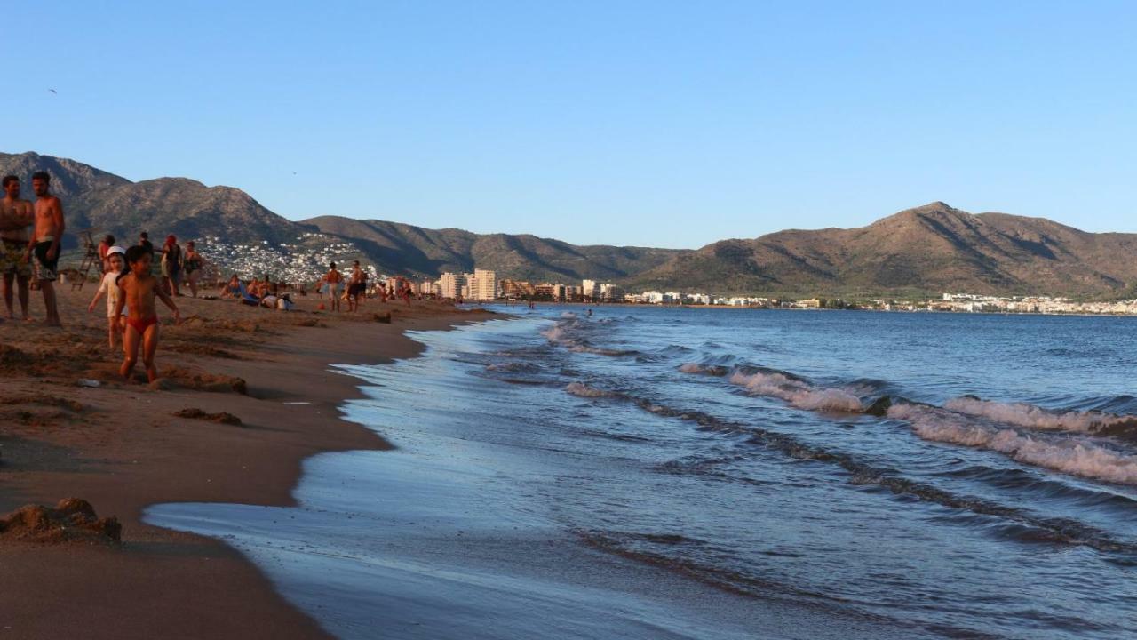 Unsejouraempuriabrava-Terrasse-Vue Mer -Clime- Wifi Parking Kültér fotó